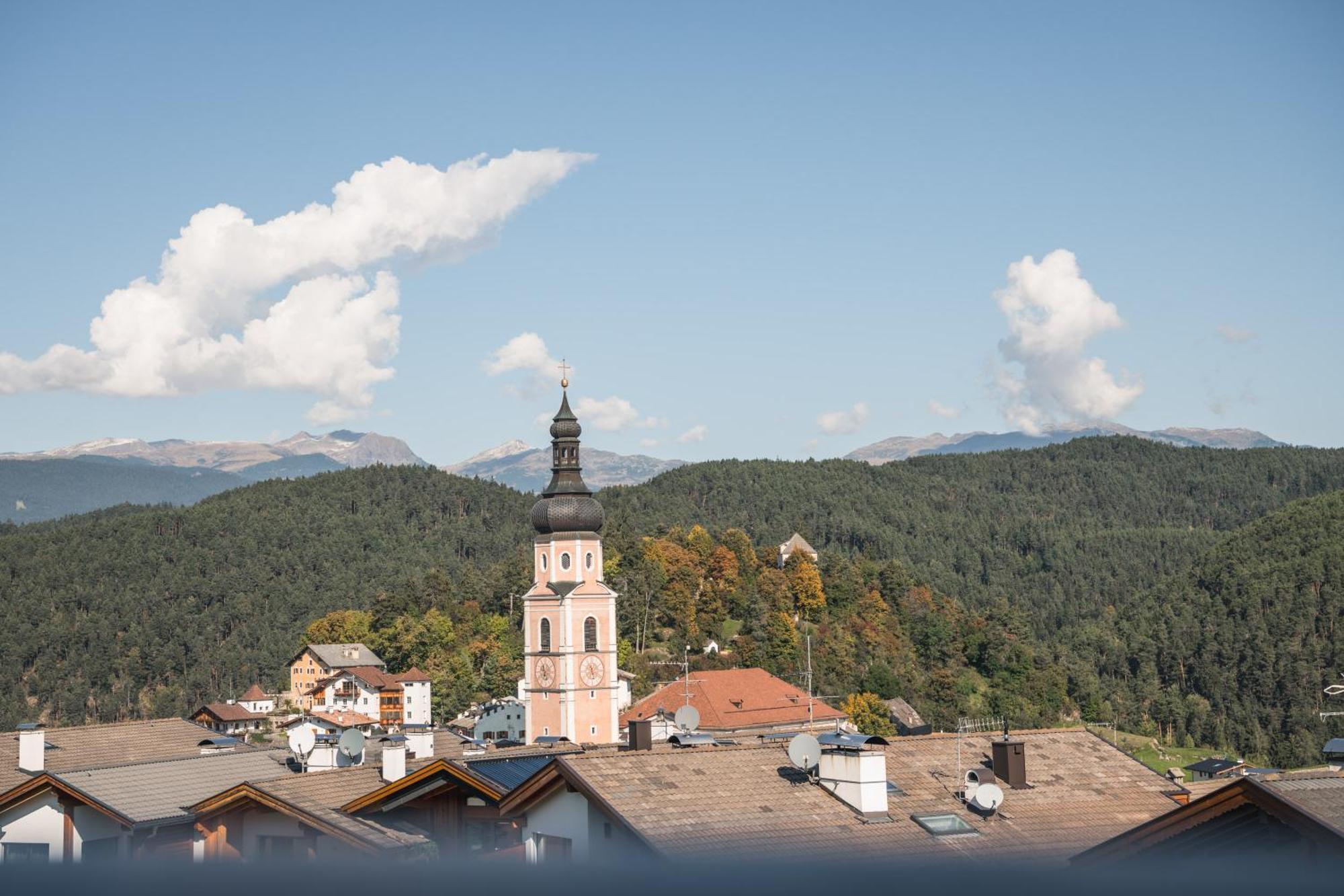 Hotel Castel Oswald Von Wolkenstein Castelrotto Oda fotoğraf