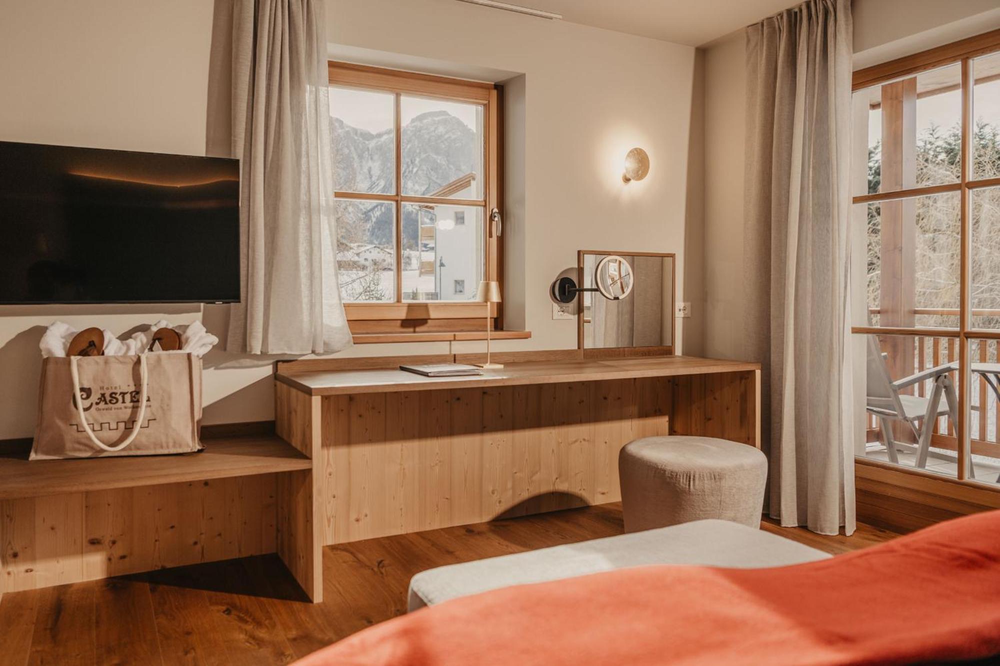 Hotel Castel Oswald Von Wolkenstein Castelrotto Dış mekan fotoğraf