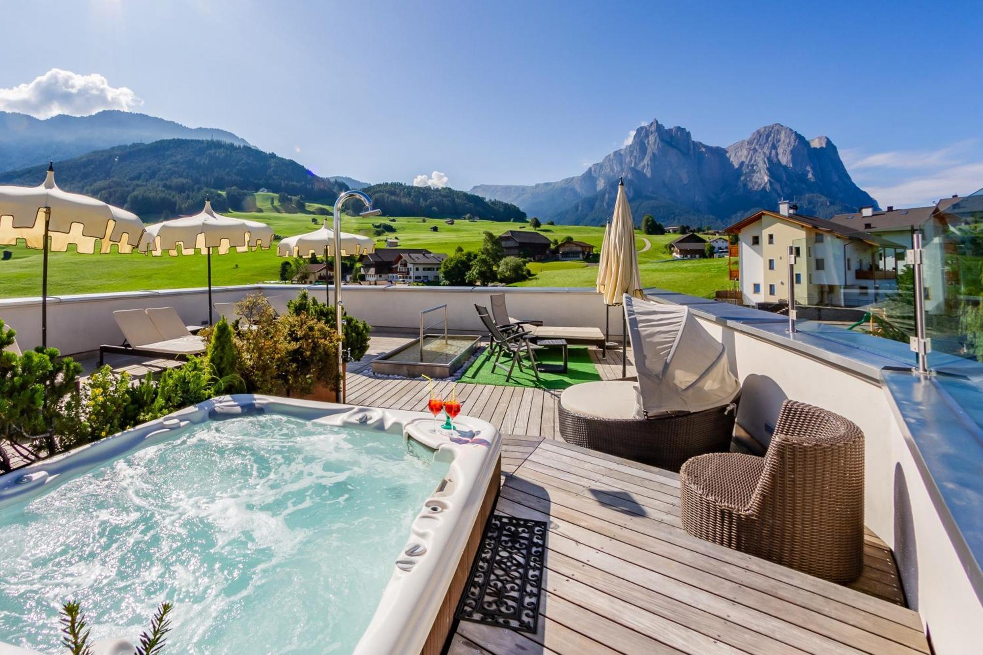 Hotel Castel Oswald Von Wolkenstein Castelrotto Dış mekan fotoğraf